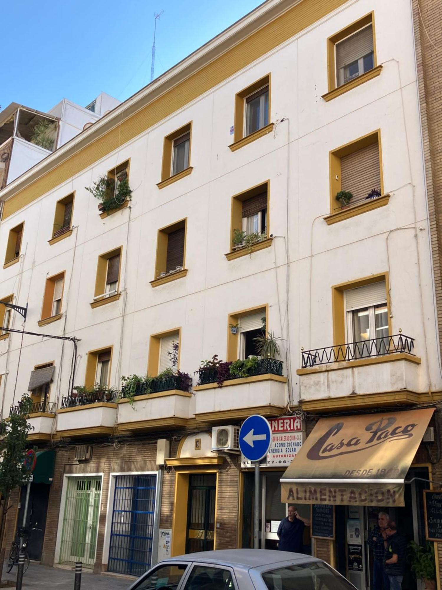 2 Bedroom Virgen De Begona Sevilla Bagian luar foto